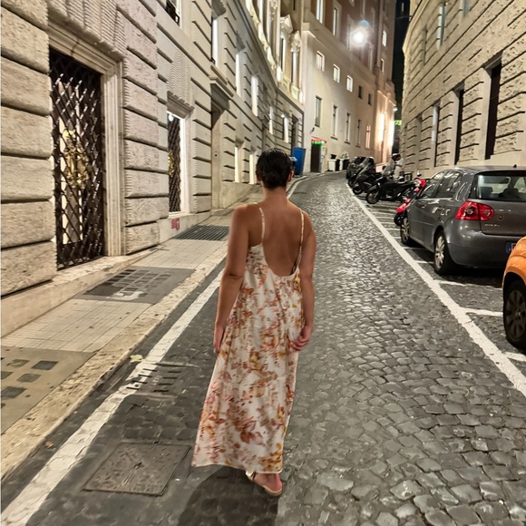 Bardot Floral Flow Tiered Maxi Dress Size S (US 6) - Picture 10 of 10